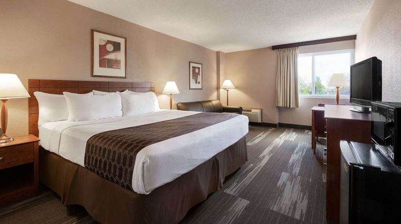 <b>Ramada Bismarck Room</b>. Images powered by <a href="https://iceportal.shijigroup.com/" title="IcePortal" target="_blank">IcePortal</a>.