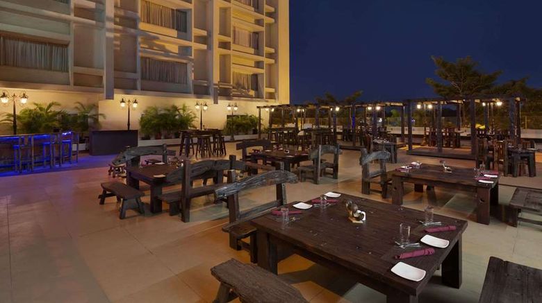 <b>Ramada Chennai Egmore Restaurant</b>. Images powered by <a href="https://iceportal.shijigroup.com/" title="IcePortal" target="_blank">IcePortal</a>.