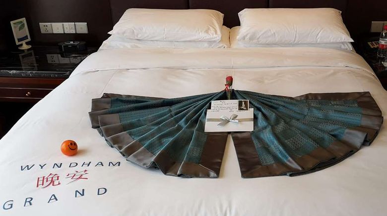 <b>Wyndham Grand Plaza Royale Changsheng Room</b>. Images powered by <a href="https://iceportal.shijigroup.com/" title="IcePortal" target="_blank">IcePortal</a>.