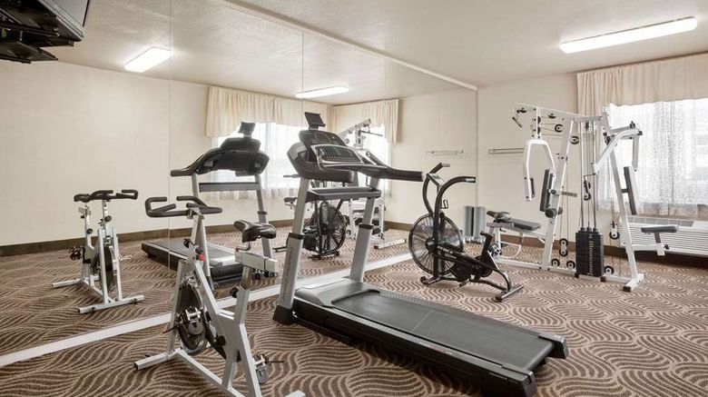 <b>Baymont Inn & Suites Clute Health</b>. Images powered by <a href="https://iceportal.shijigroup.com/" title="IcePortal" target="_blank">IcePortal</a>.