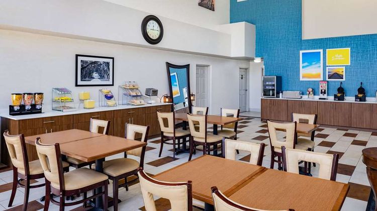 Days Inn & Suites Savannah Midtown Restaurant
