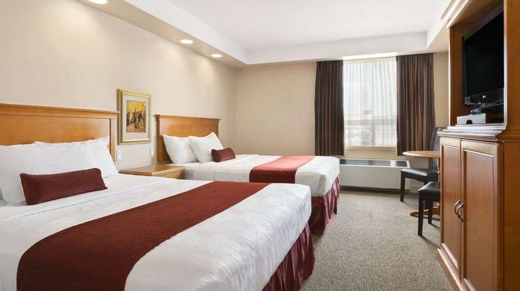 Travelodge Spruce Grove Room