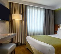 Ramada Istanbul Grand Bazaar Room