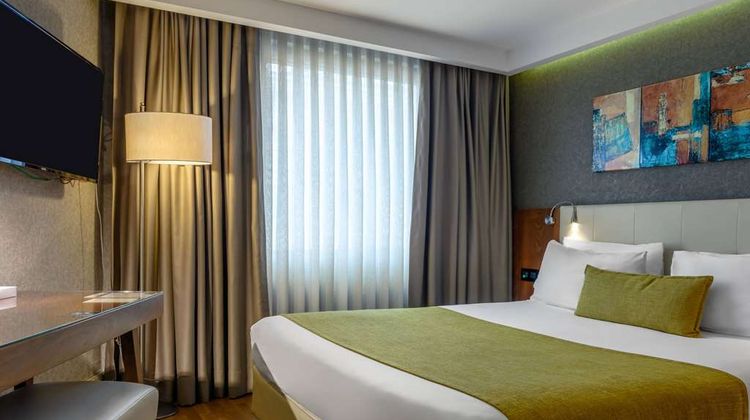 Ramada Istanbul Grand Bazaar Room