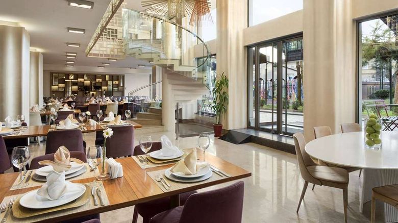 <b>Ramada Istanbul Grand Bazaar Restaurant</b>. Images powered by <a href="https://iceportal.shijigroup.com/" title="IcePortal" target="_blank">IcePortal</a>.