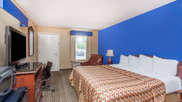 Baymont Inn/Stes Florence/Muscle Shoals Room