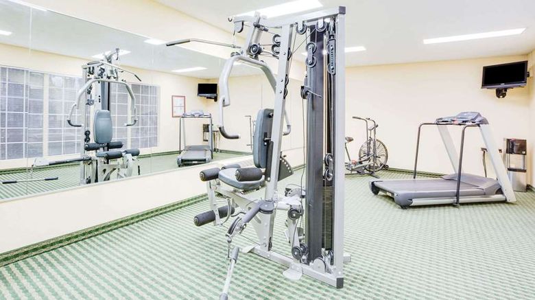 <b>Baymont Inn & Suites Ozark Health</b>. Images powered by <a href="https://iceportal.shijigroup.com/" title="IcePortal" target="_blank">IcePortal</a>.