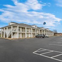 Baymont Inn & Suites Tuscaloosa