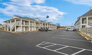 Baymont Inn & Suites Tuscaloosa