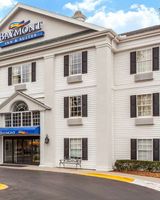 Baymont Inn & Suites Jacksonville