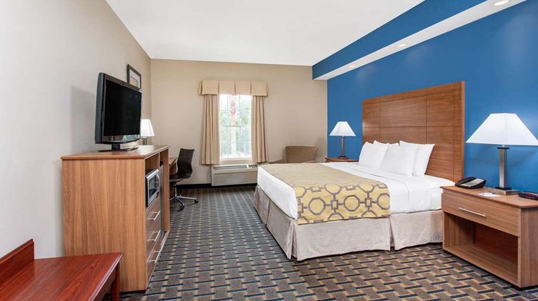 <b>Baymont Inn & Suites Jacksonville Room</b>. Images powered by <a href="https://iceportal.shijigroup.com/" title="IcePortal" target="_blank">IcePortal</a>.
