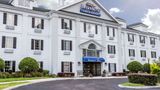 Baymont Inn & Suites Lakeland Exterior