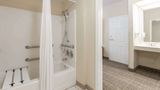 Baymont Inn & Suites Lakeland Room