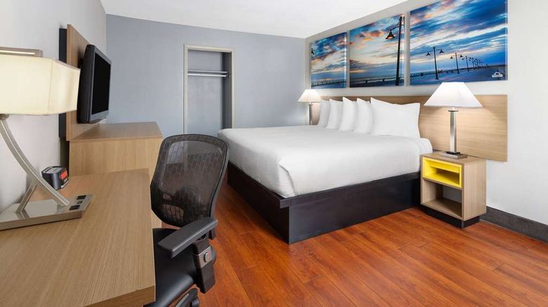 <b>Days Inn Americus Suite</b>. Images powered by <a href="https://iceportal.shijigroup.com/" title="IcePortal" target="_blank">IcePortal</a>.