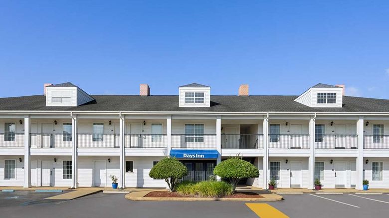 <b>Days Inn Americus Exterior</b>. Images powered by <a href="https://iceportal.shijigroup.com/" title="IcePortal" target="_blank">IcePortal</a>.
