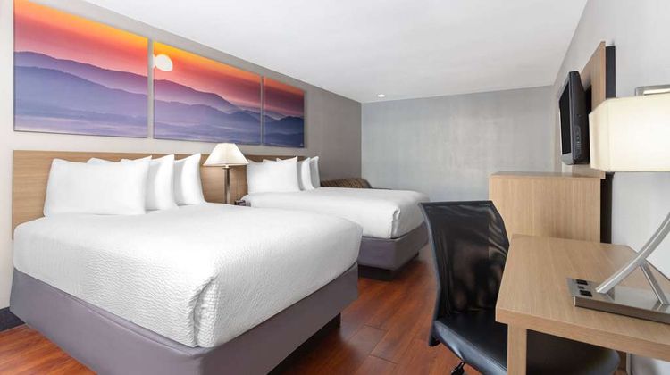 Days Inn Americus Room