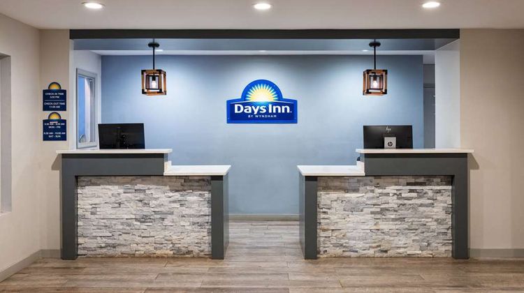 Days Inn Americus Lobby