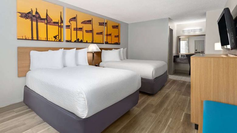 <b>Days Inn Americus Room</b>. Images powered by <a href="https://iceportal.shijigroup.com/" title="IcePortal" target="_blank">IcePortal</a>.