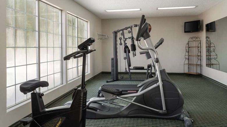 <b>Baymont Inn & Suites Kingsland Health</b>. Images powered by <a href="https://iceportal.shijigroup.com/" title="IcePortal" target="_blank">IcePortal</a>.