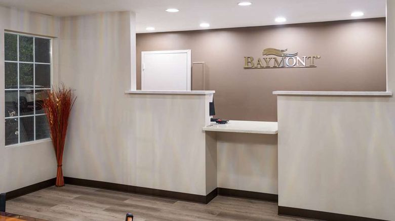 <b>Baymont Inn & Suites Kingsland Lobby</b>. Images powered by <a href="https://iceportal.shijigroup.com/" title="IcePortal" target="_blank">IcePortal</a>.