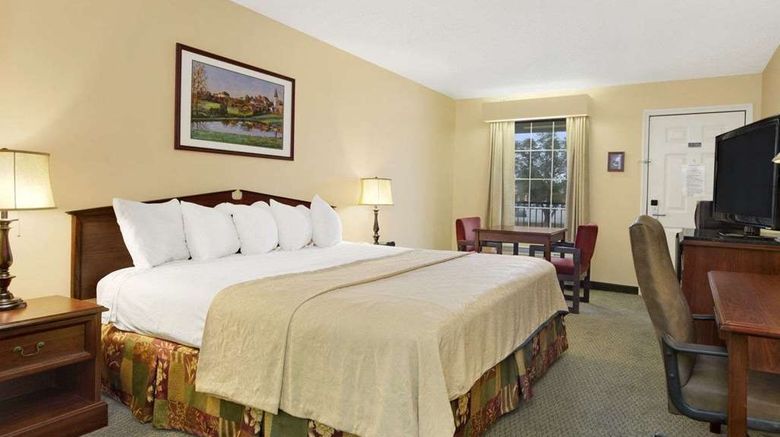 <b>Baymont Inn & Suites Thomasville Room</b>. Images powered by <a href="https://iceportal.shijigroup.com/" title="IcePortal" target="_blank">IcePortal</a>.