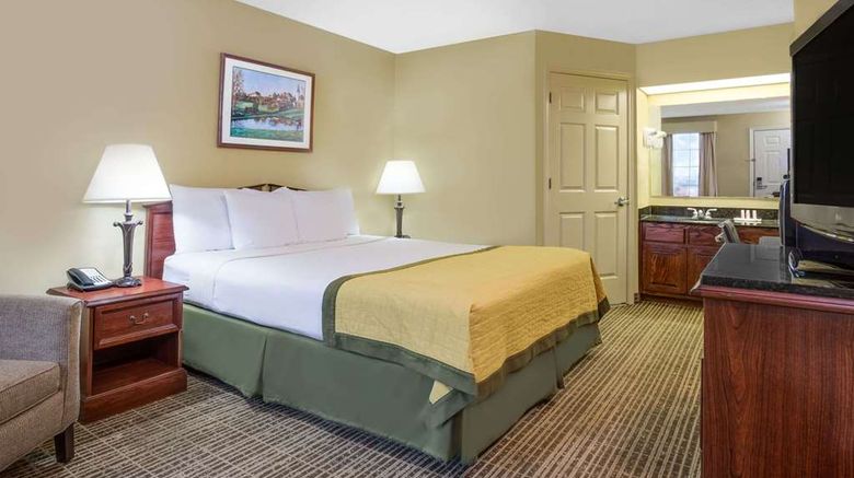 <b>Baymont Inn & Suites Thomasville Room</b>. Images powered by <a href="https://iceportal.shijigroup.com/" title="IcePortal" target="_blank">IcePortal</a>.