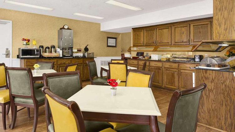 Baymont Inn & Suites Warner Robins Other