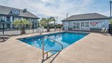 Baymont Inn & Suites Warner Robins Pool