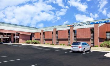 Baymont Inn & Suites Elkhart