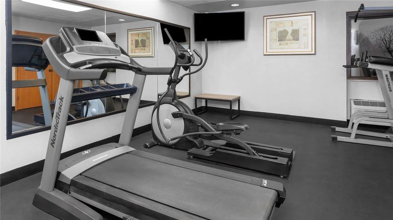 <b>Baymont Inn & Suites Indianapolis South Health</b>. Images powered by <a href="https://iceportal.shijigroup.com/" title="IcePortal" target="_blank">IcePortal</a>.