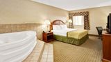 Baymont Inn & Suites Indianapolis West Suite