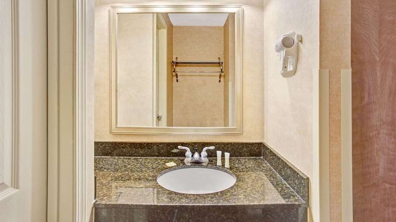 <b>Baymont Inn & Suites Indianapolis West Room</b>. Images powered by <a href="https://iceportal.shijigroup.com/" title="IcePortal" target="_blank">IcePortal</a>.