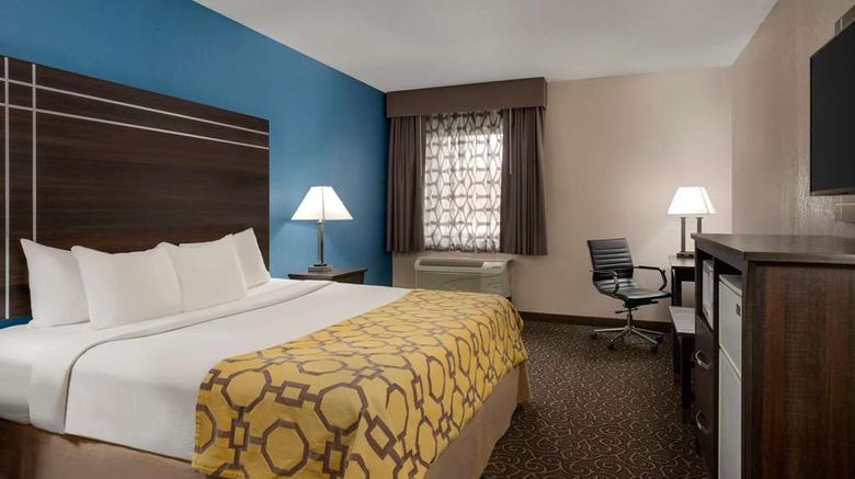 <b>Baymont Inn & Suites Muncie Room</b>. Images powered by <a href="https://iceportal.shijigroup.com/" title="IcePortal" target="_blank">IcePortal</a>.