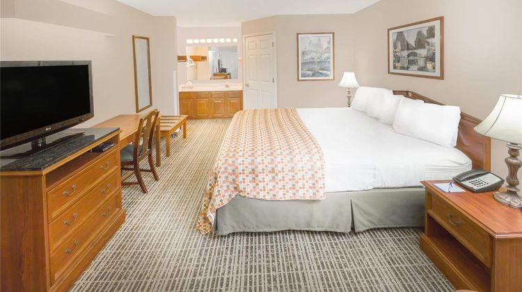 Baymont Inn & Suites Grenada Room