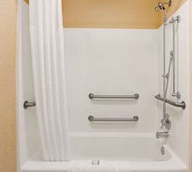 Baymont Inn & Suites, Pearl Room