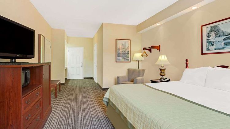 Baymont Inn & Suites, Pearl Room