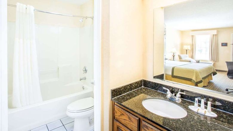 <b>Baymont Inn & Suites Dunn Room</b>. Images powered by <a href="https://iceportal.shijigroup.com/" title="IcePortal" target="_blank">IcePortal</a>.
