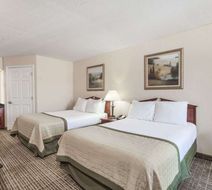 Baymont Inn & Suites, Hickory Room