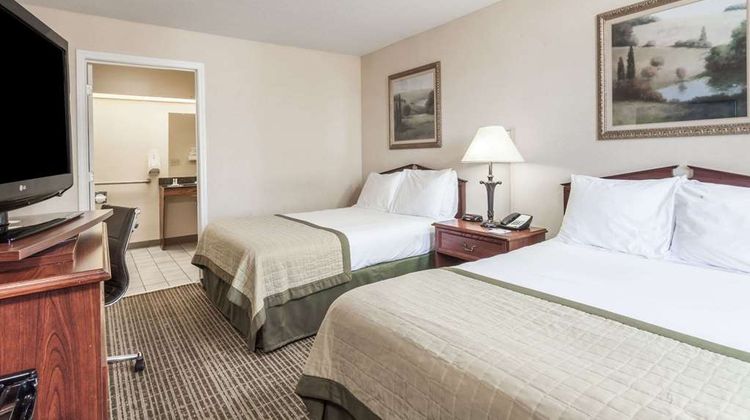 Baymont Inn & Suites, Hickory Room
