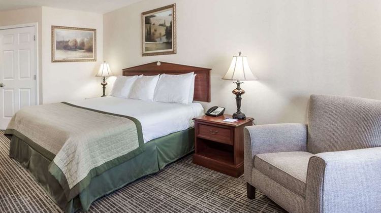 Baymont Inn & Suites, Hickory Room