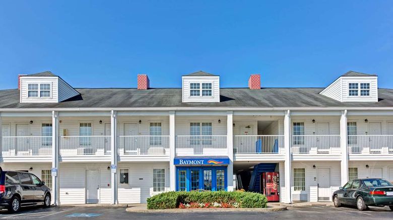 <b>Baymont Inn & Suites Sanford Exterior</b>. Images powered by <a href="https://iceportal.shijigroup.com/" title="IcePortal" target="_blank">IcePortal</a>.