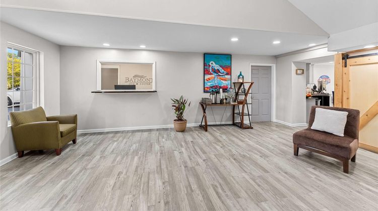 Baymont Inn & Suites Sanford Lobby