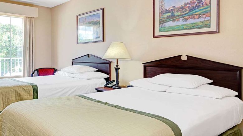 <b>Baymont Inn & Suites Smithfield Room</b>. Images powered by <a href="https://iceportal.shijigroup.com/" title="IcePortal" target="_blank">IcePortal</a>.