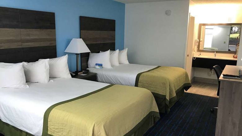<b>Baymont Inn & Suites Anderson Clemson Room</b>. Images powered by <a href="https://iceportal.shijigroup.com/" title="IcePortal" target="_blank">IcePortal</a>.