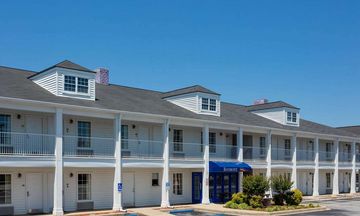 Baymont Inn & Suites, Easley