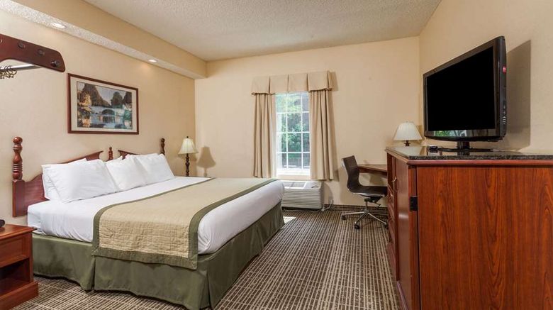 <b>Baymont Inn & Suites Columbia/Maury Room</b>. Images powered by <a href="https://iceportal.shijigroup.com/" title="IcePortal" target="_blank">IcePortal</a>.
