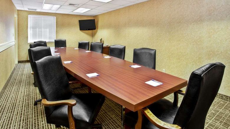 <b>Baymont Inn & Suites Cedar Bluff Meeting</b>. Images powered by <a href="https://iceportal.shijigroup.com/" title="IcePortal" target="_blank">IcePortal</a>.