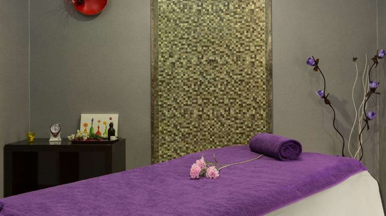 <b>Ramada Resort Akbuk Spa</b>. Images powered by <a href="https://iceportal.shijigroup.com/" title="IcePortal" target="_blank">IcePortal</a>.