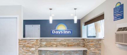 Days Inn Elmsford Lobby
