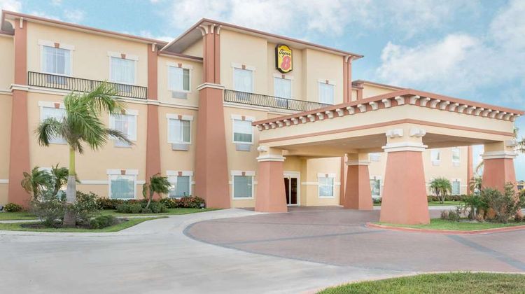 Super 8 Hidalgo/McAllen Area Exterior